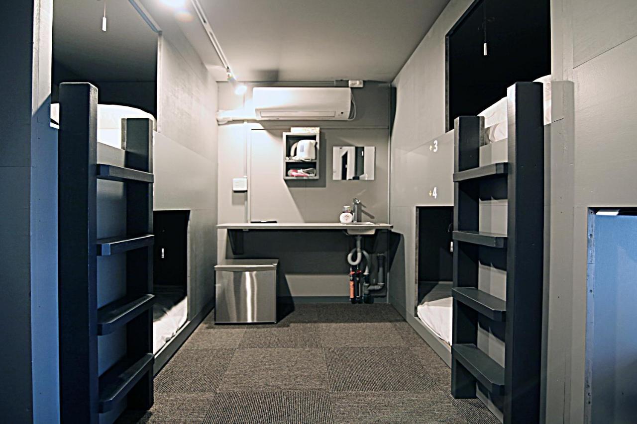 Rhodes Otsuka Hostel Tokyo