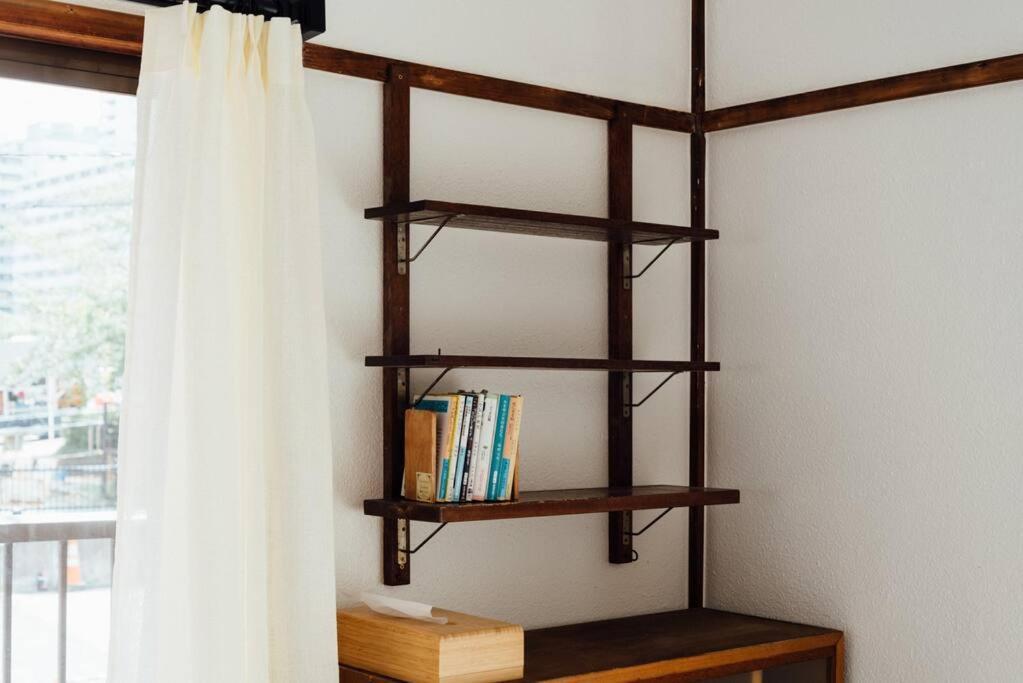 Bird Place Log #ks1 Apartment