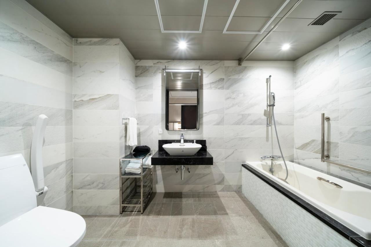 Hotel Koko Premier Nihonbashi Hamacho 3*