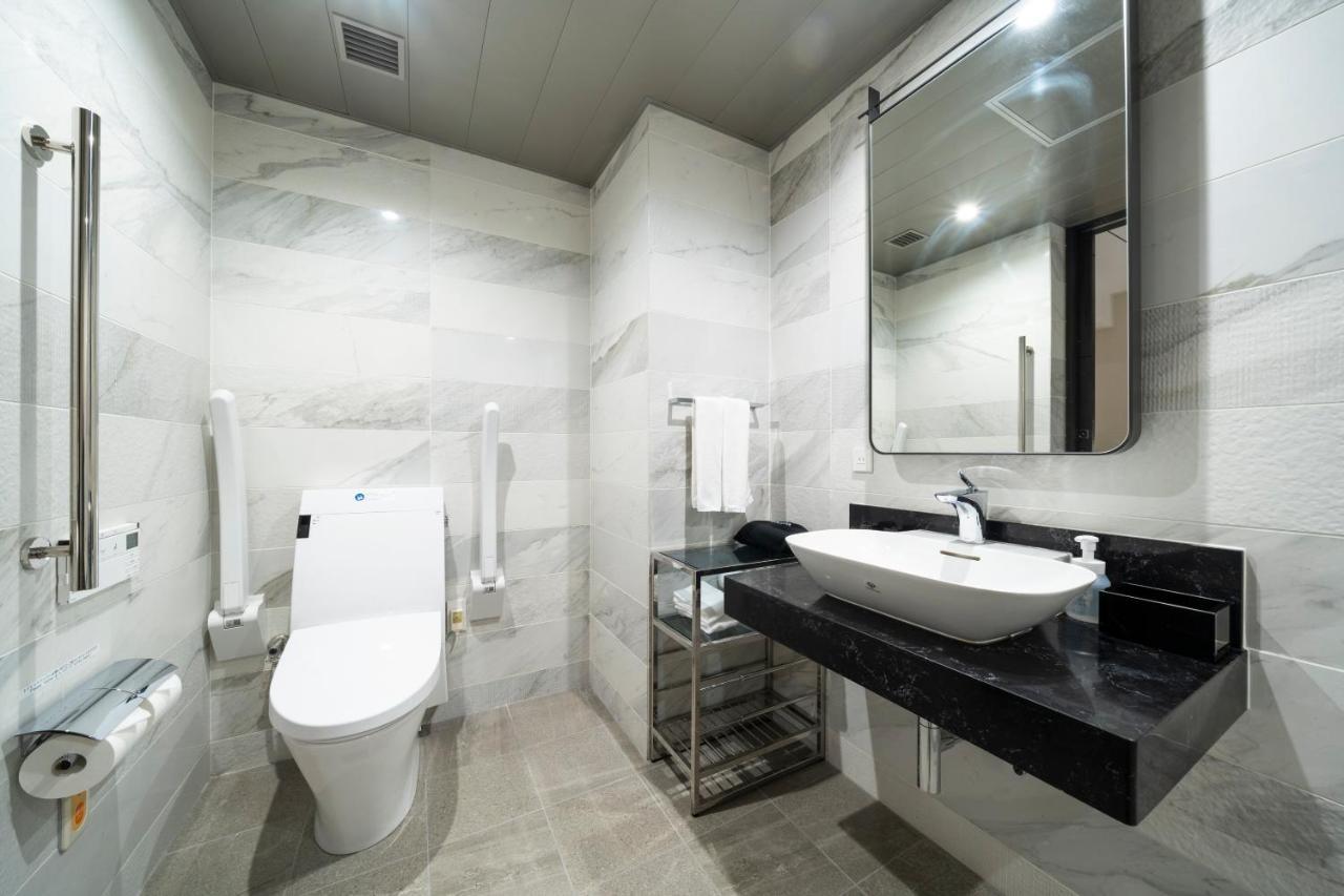 Koko Premier Nihonbashi Hamacho 3* Tokyo