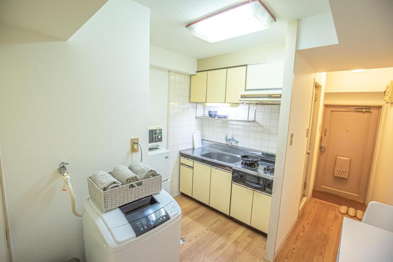 Apartment Walk To Jr Takadabaobba Sta. R1-dyo'b