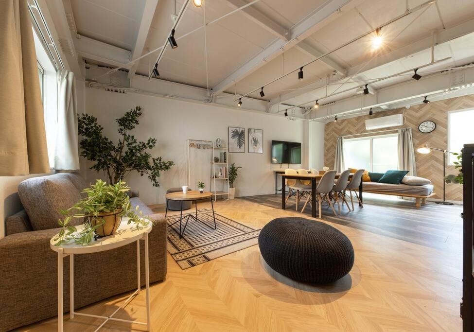 Oneness House * Tokyo