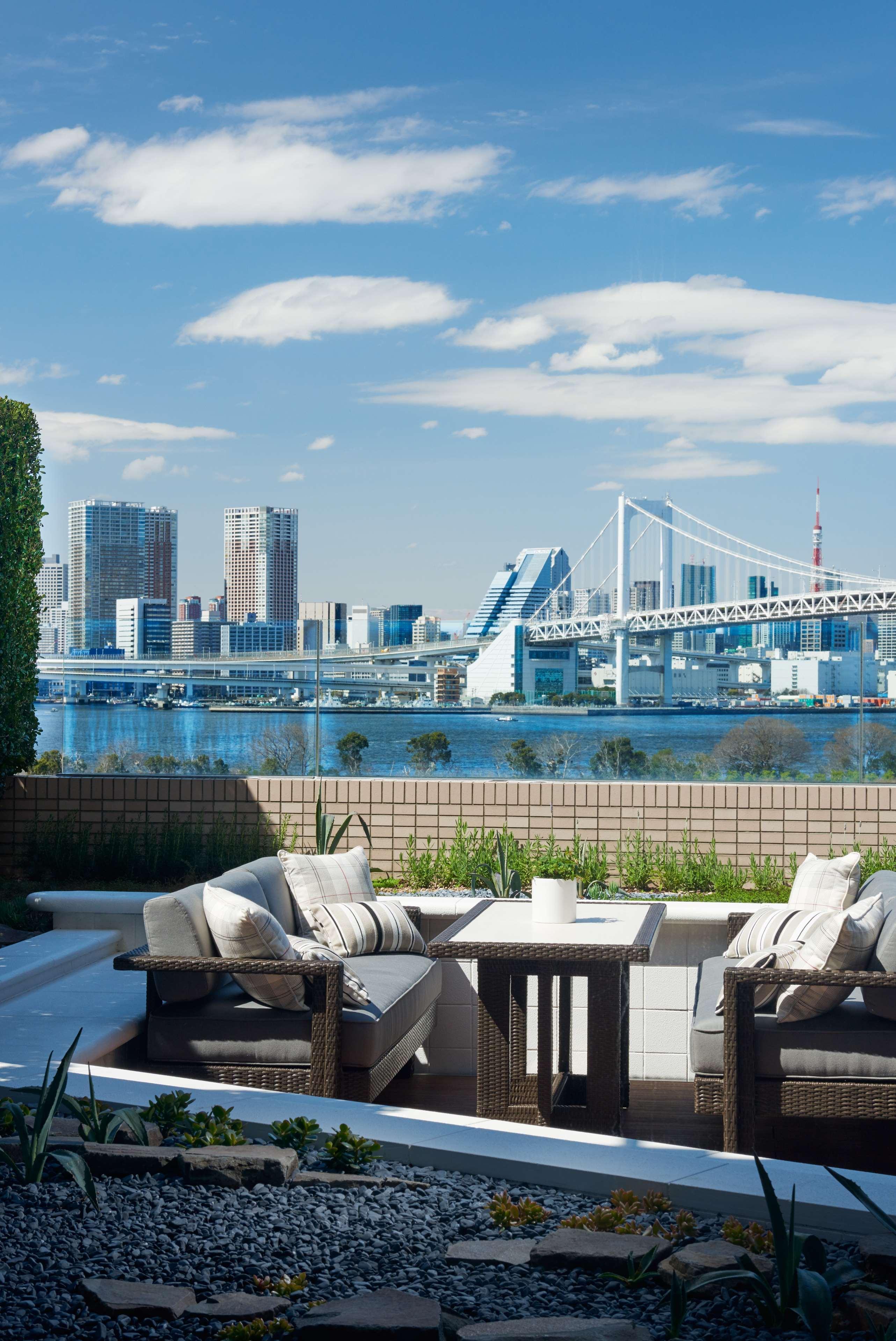Hilton Odaiba Hotel 5*