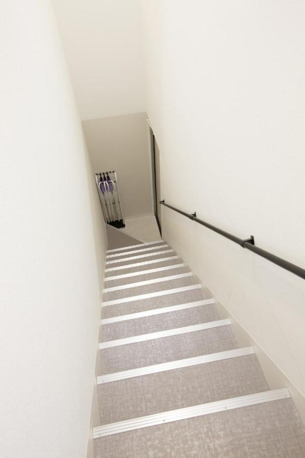 Apartment Aries Nishi-shinjuku 302