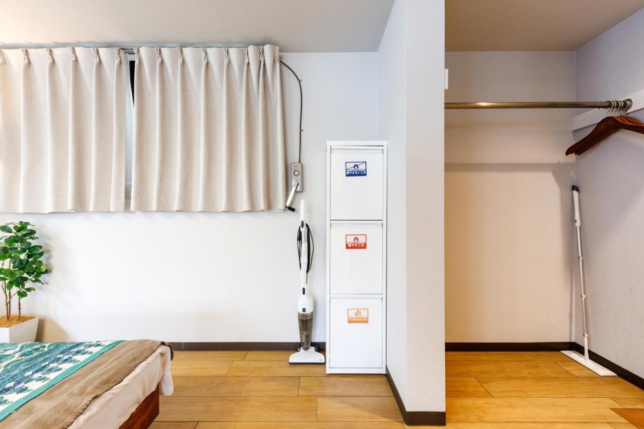 Apartment Tower Roppongi#3 Min From Azabujuban Sta#max 3-6ppl *