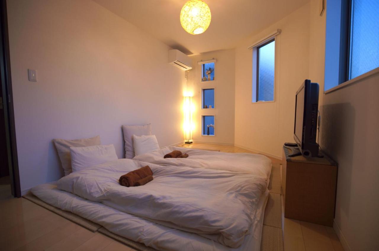 Qiqi House Tokyo: Spacious New For 8 With Easy Airport & Access *