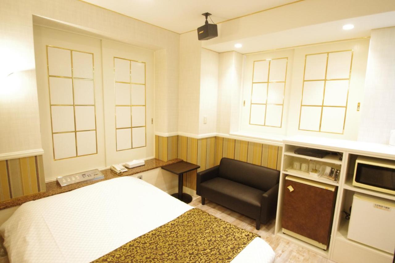 Hotel Crystal 大人専用 3*