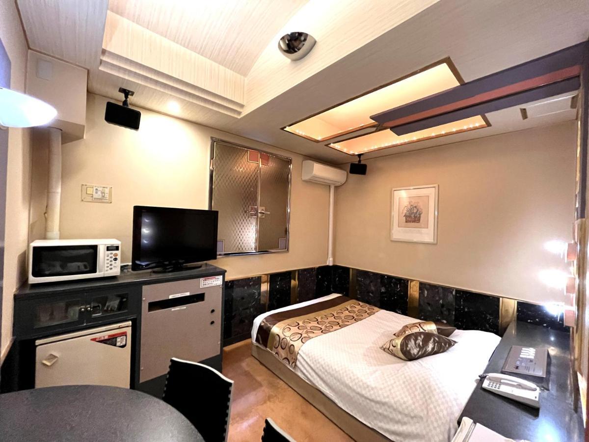Crystal 大人専用 Hotel