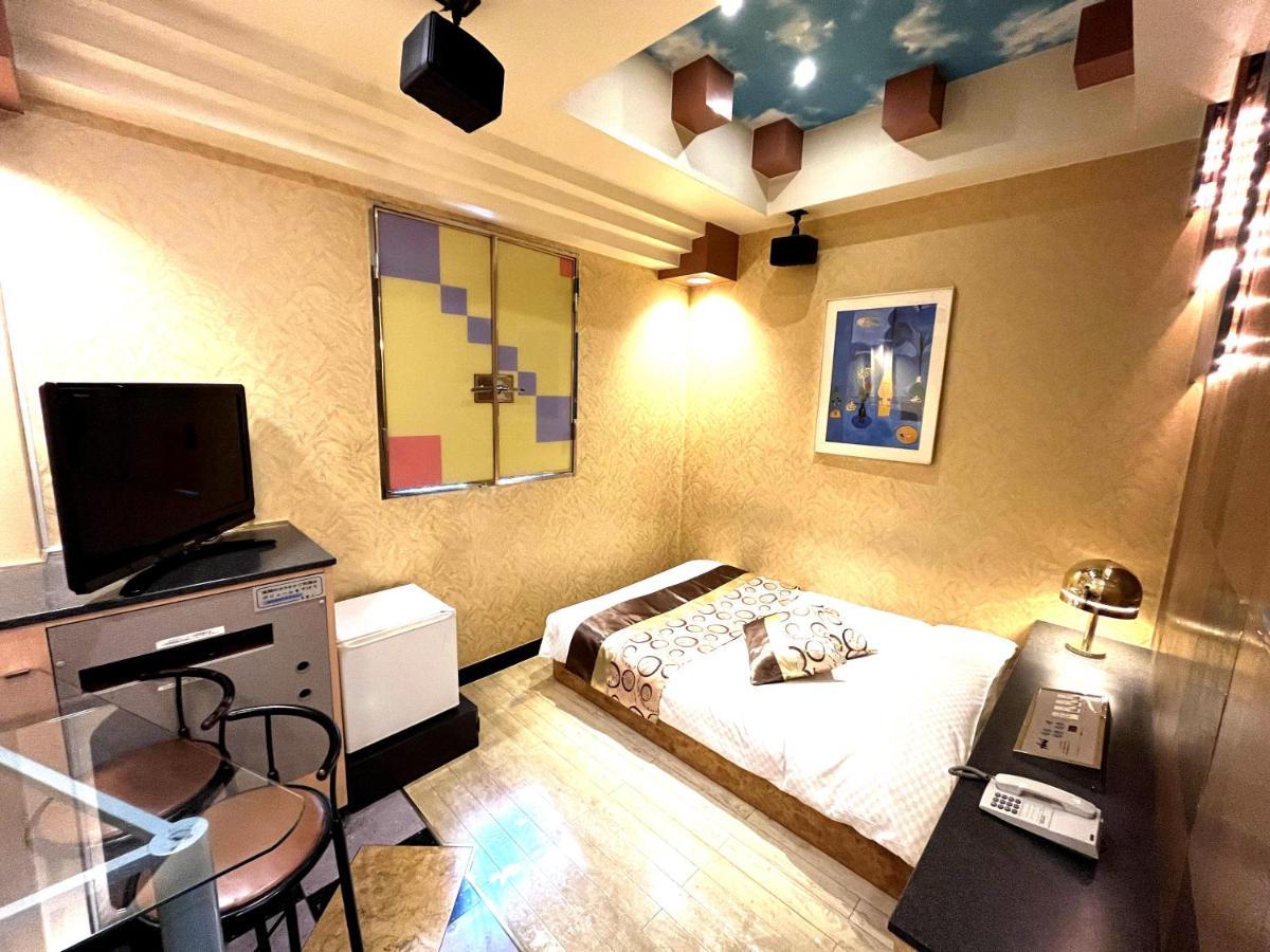 Crystal 大人専用 Hotel Tokyo