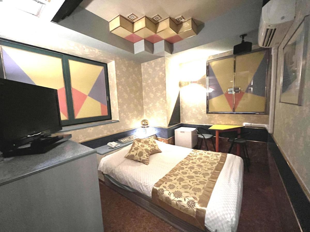 Crystal 大人専用 Hotel Tokyo
