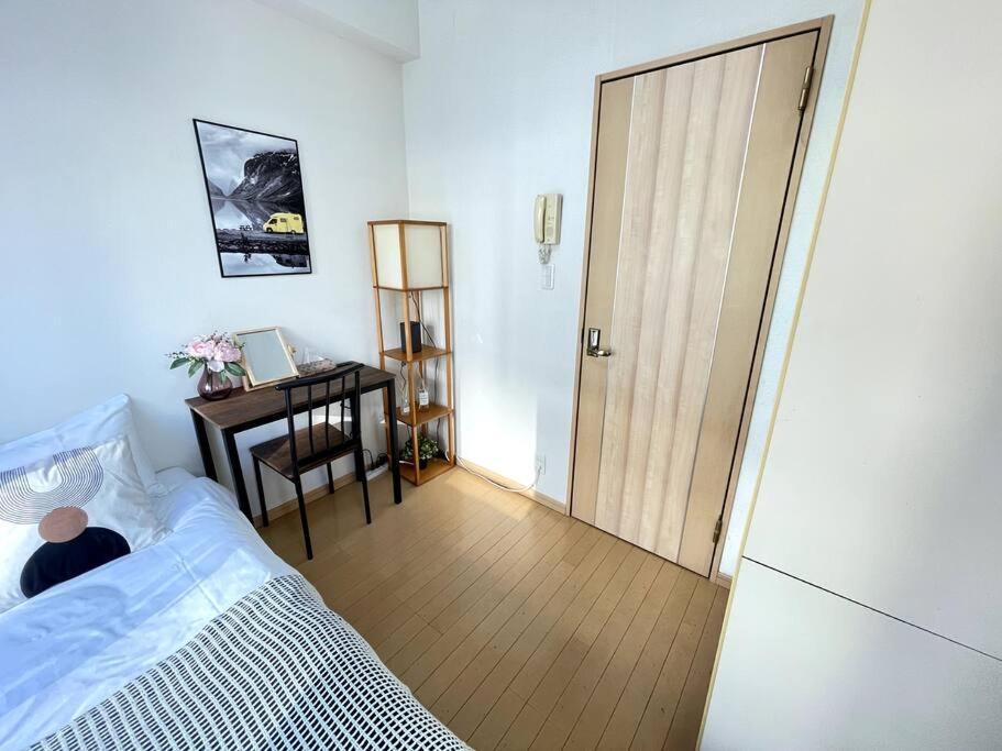 Apartment Comma House Takadanobaba 401