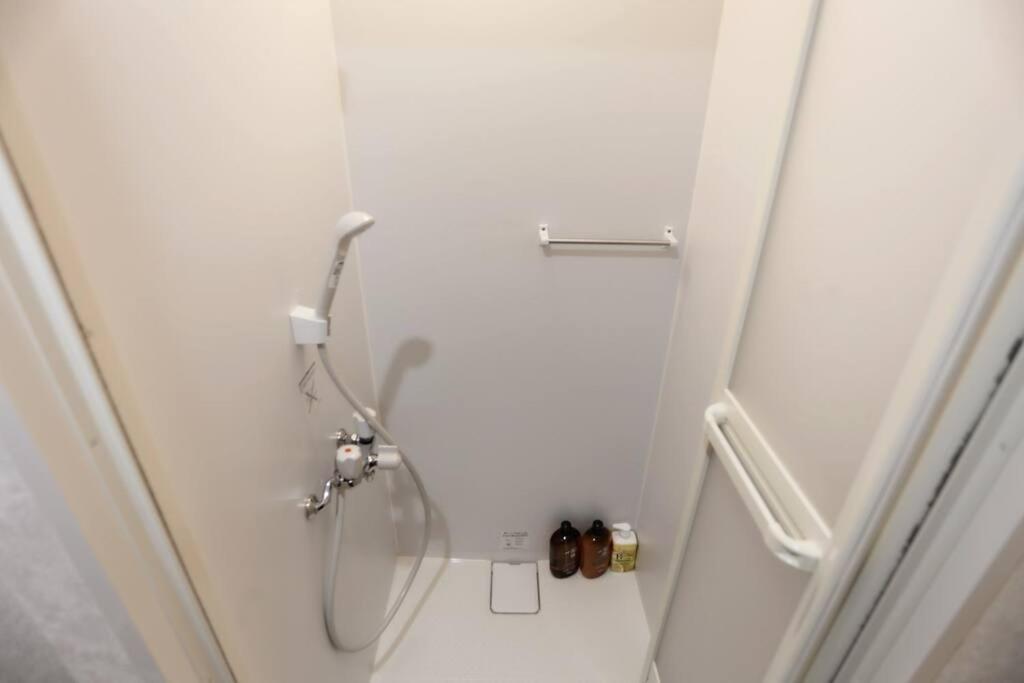 Apartment Jr Otsuka Station 8min/toshima Area/suitable For 4-7ppl *