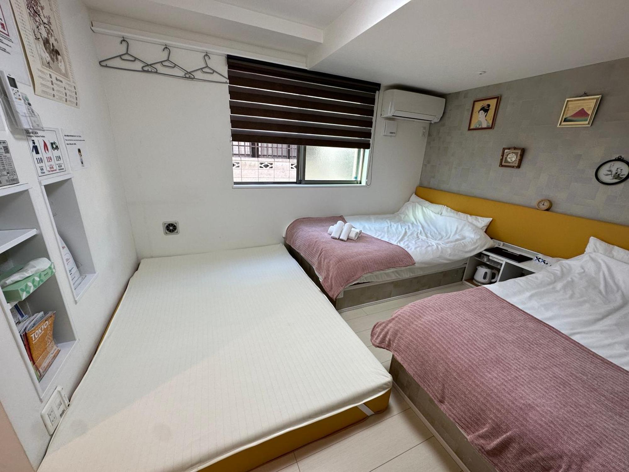 Apartment アイリスコート