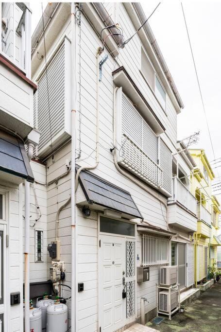 Apartment アンドステイ柴又5丁目b