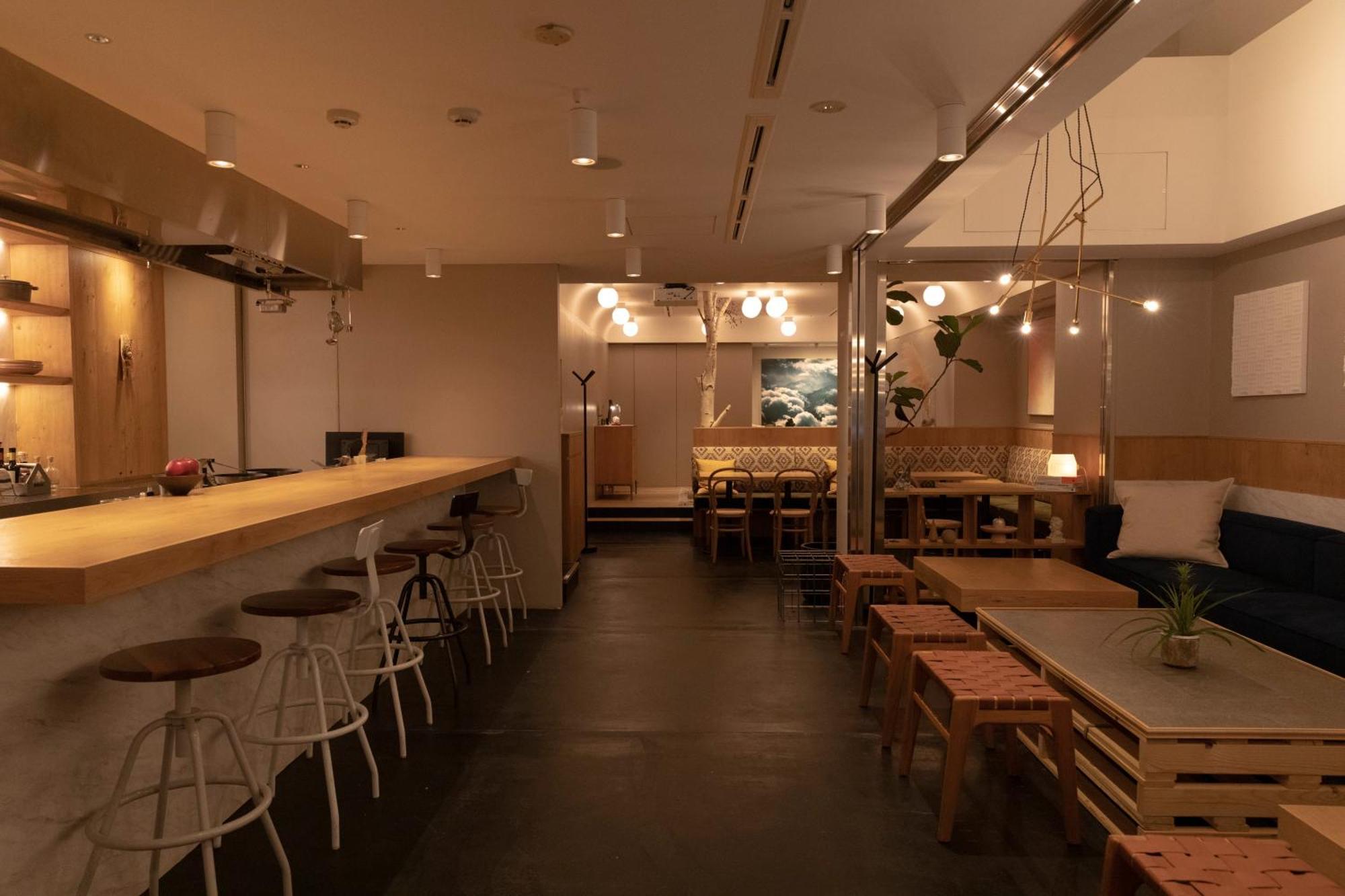 Cafe/minimal Our Our Hostel
