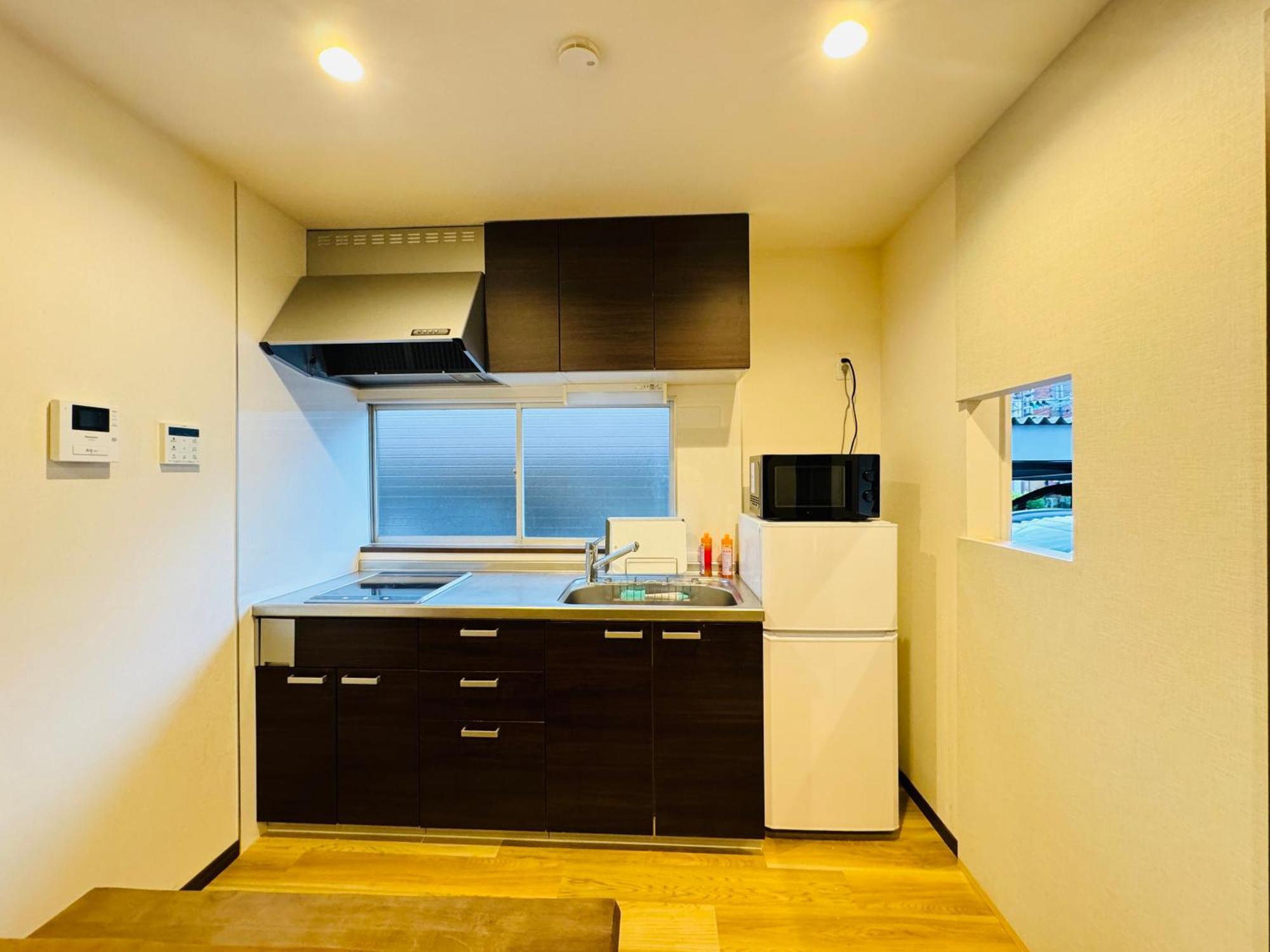 Sts-senzoku House *