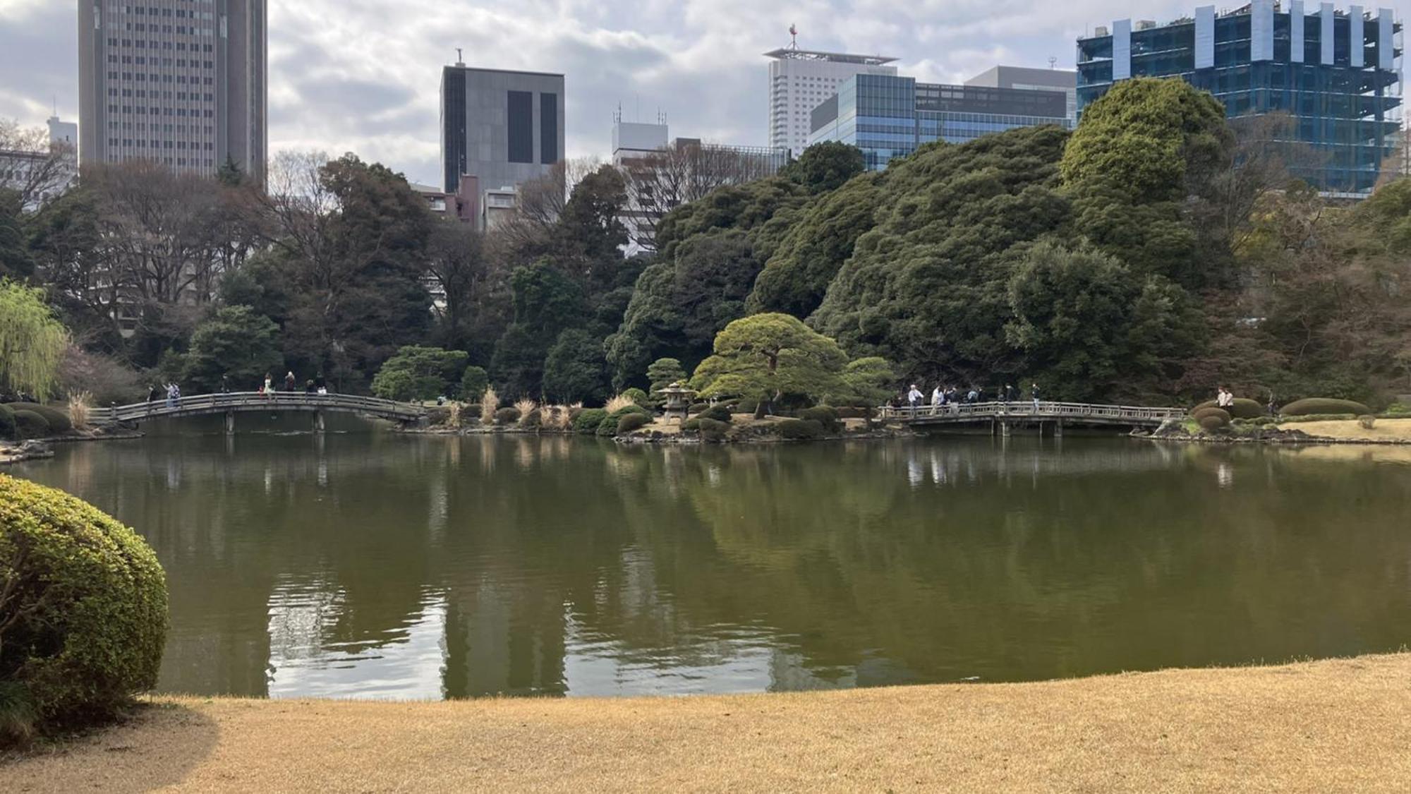 Toyoko Shinjuku Gyoemmae Eki 3 Ban Deguchi 3* Tokyo