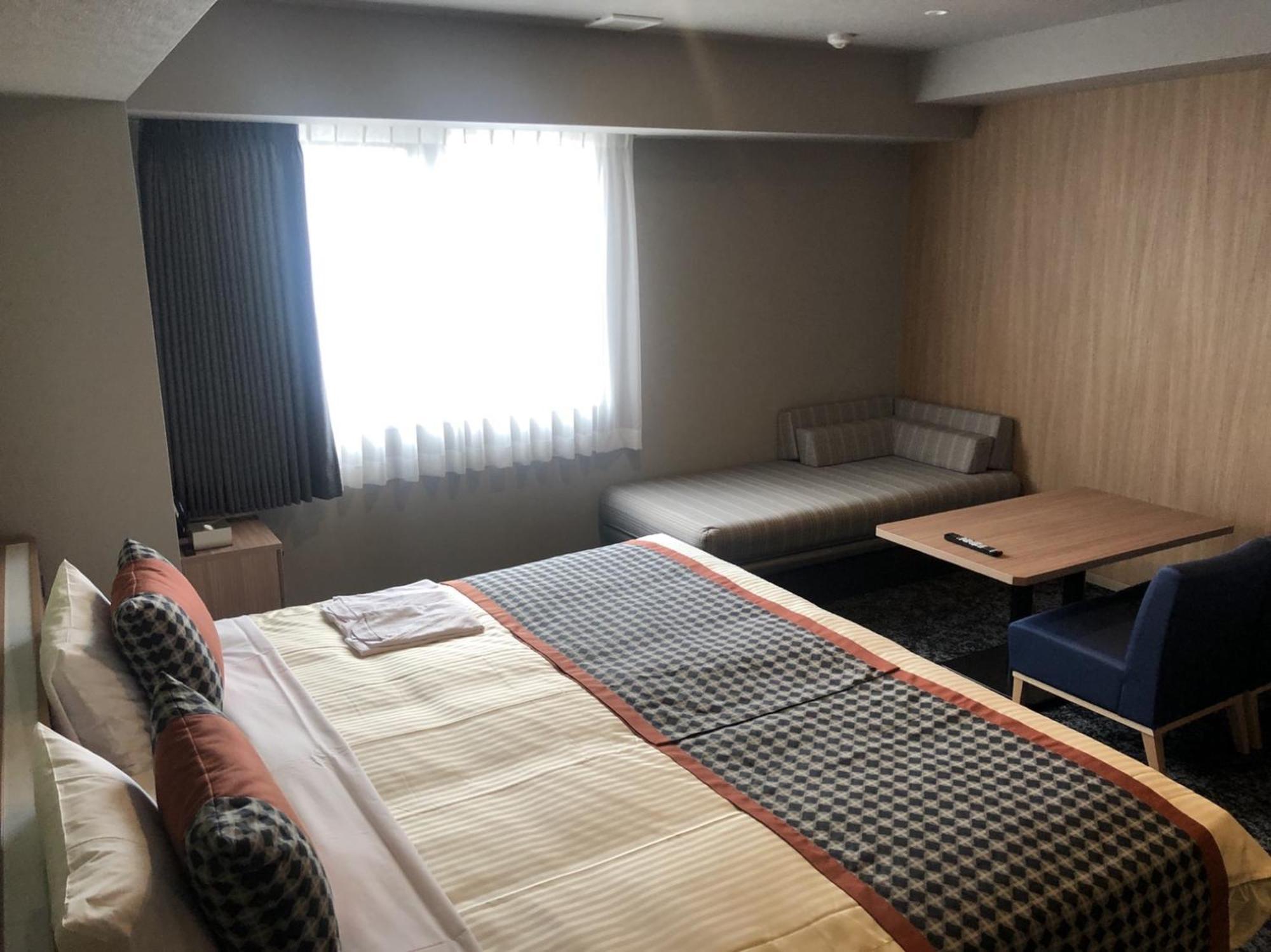 Monday Asakusa 3*