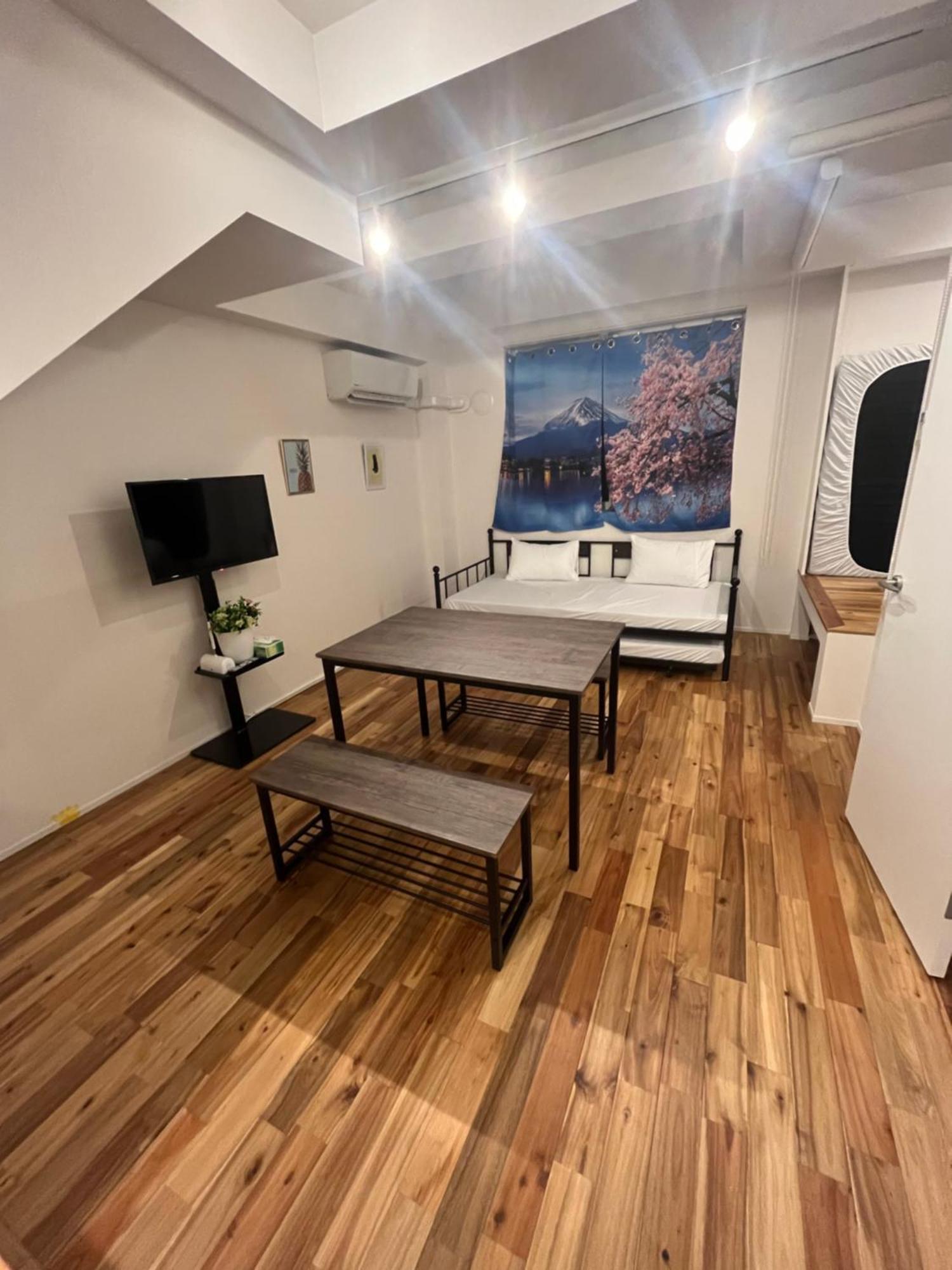 Pal Sky Tree Apartment *