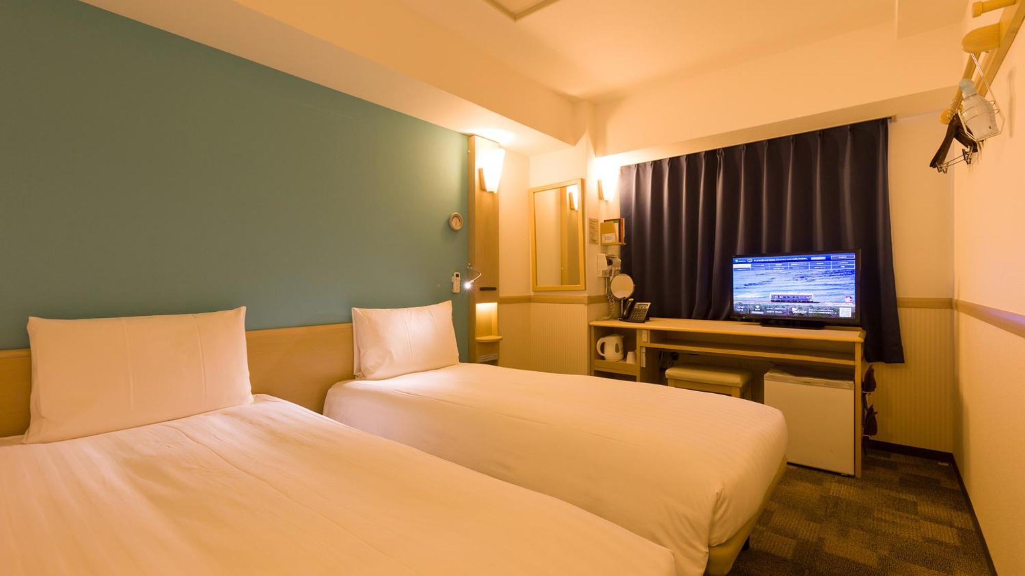 Toyoko Shinjuku Gyoemmae Eki 3 Ban Deguchi Hotel