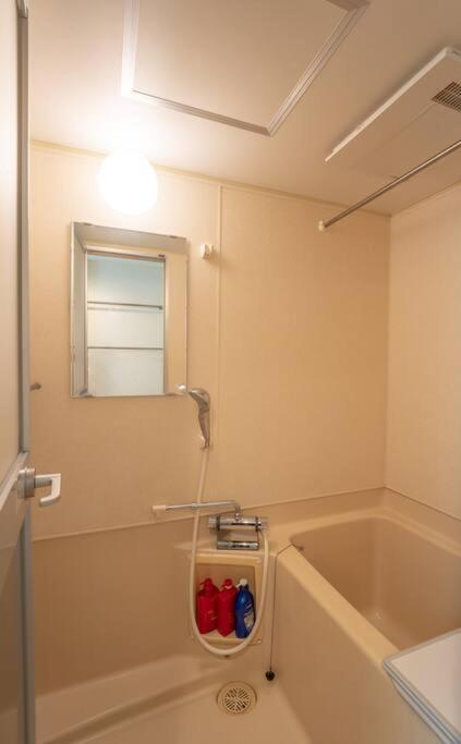 12 Min Walk To Shinjuku Str ,6 Min Higashishinjuku ,nearest Kabukicho ,shinjuku Oen, * Tokyo