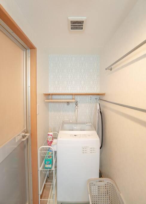 12 Min Walk To Shinjuku Str ,6 Min Higashishinjuku ,nearest Kabukicho ,shinjuku Oen, *