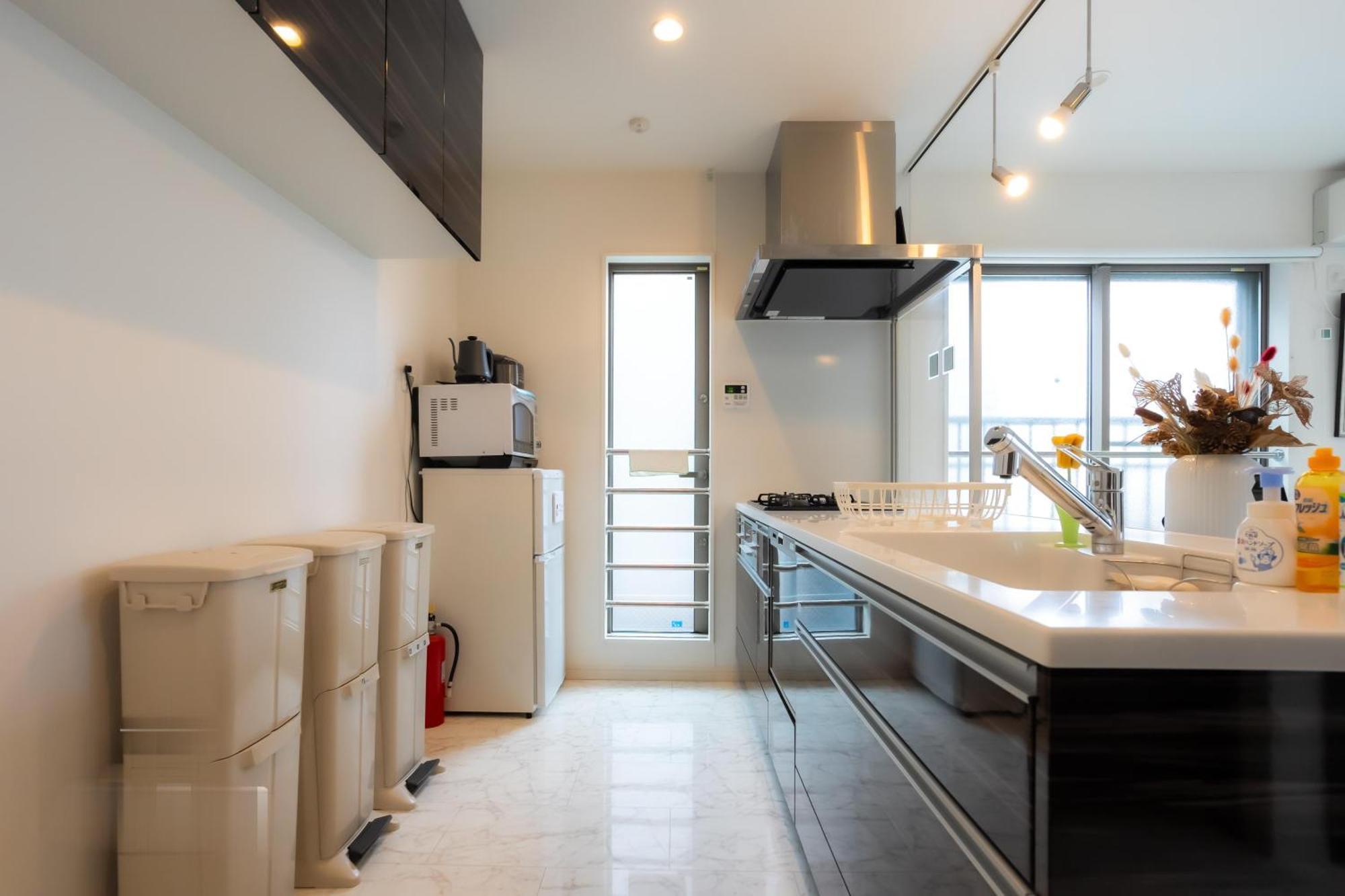 Apartment Qiqi House Tokyo: Spacious New For 8 With Easy Airport & Access Tokyo