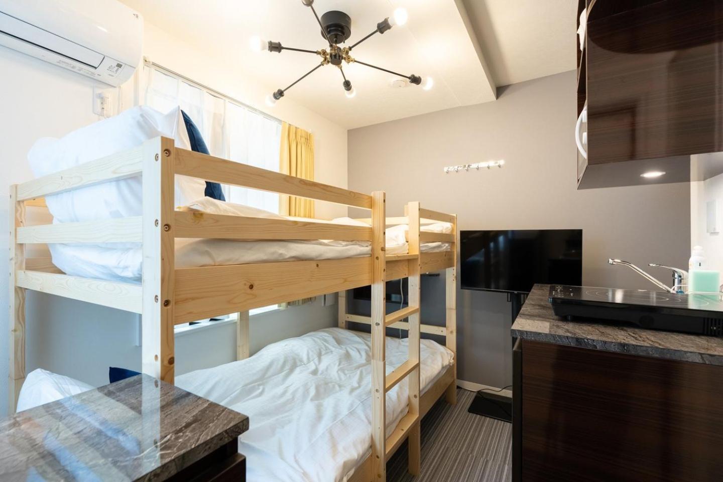 Lavie Yotsuya Apartment