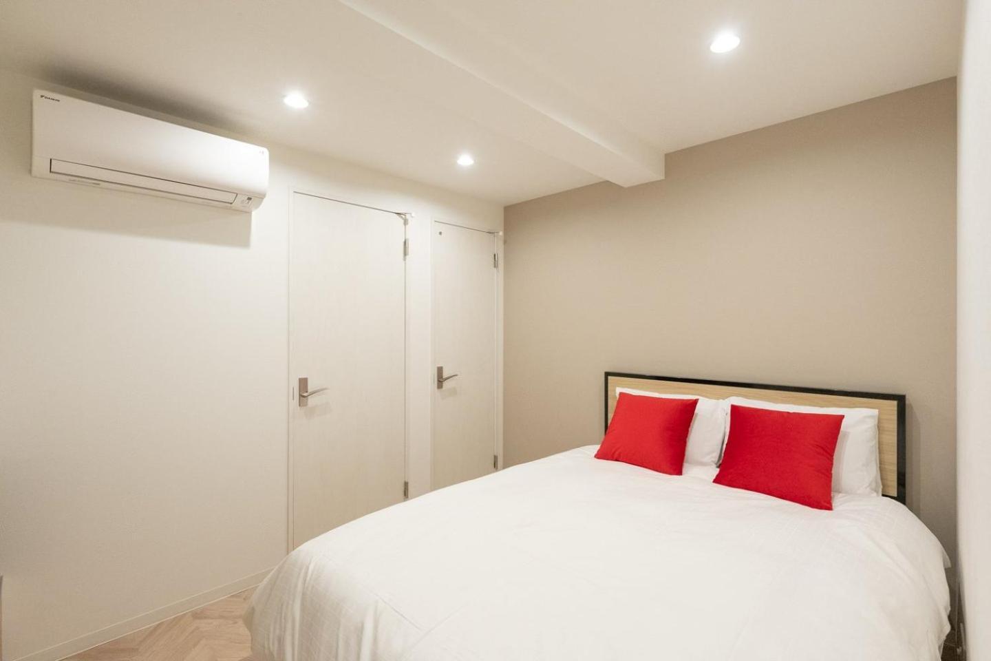 Lavie Yotsuya Apartment *