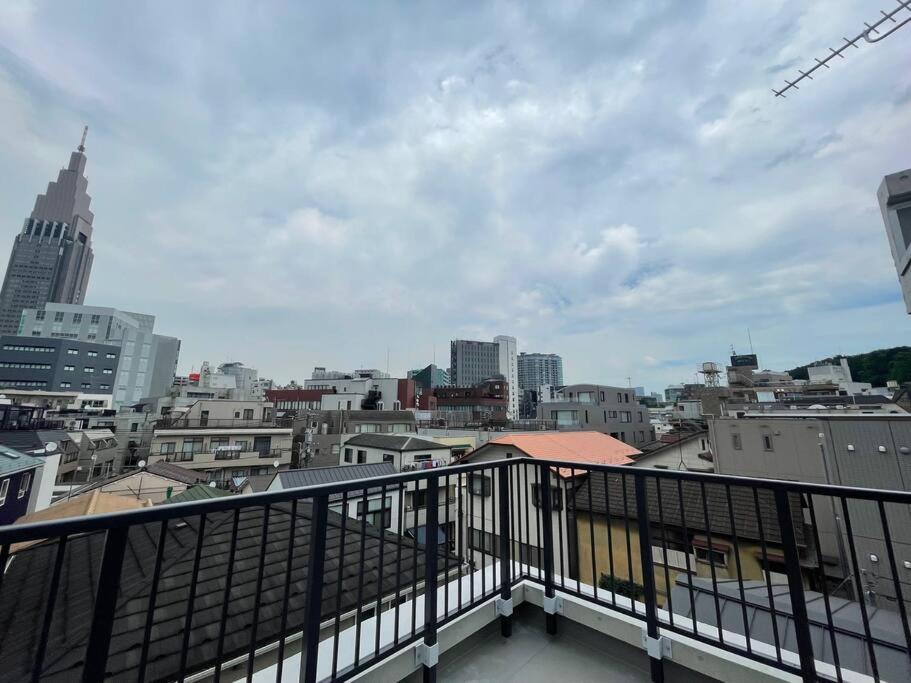 Shibuyayoyogi Shinjuku 8psn 70sqm New Maisonette Tokyo