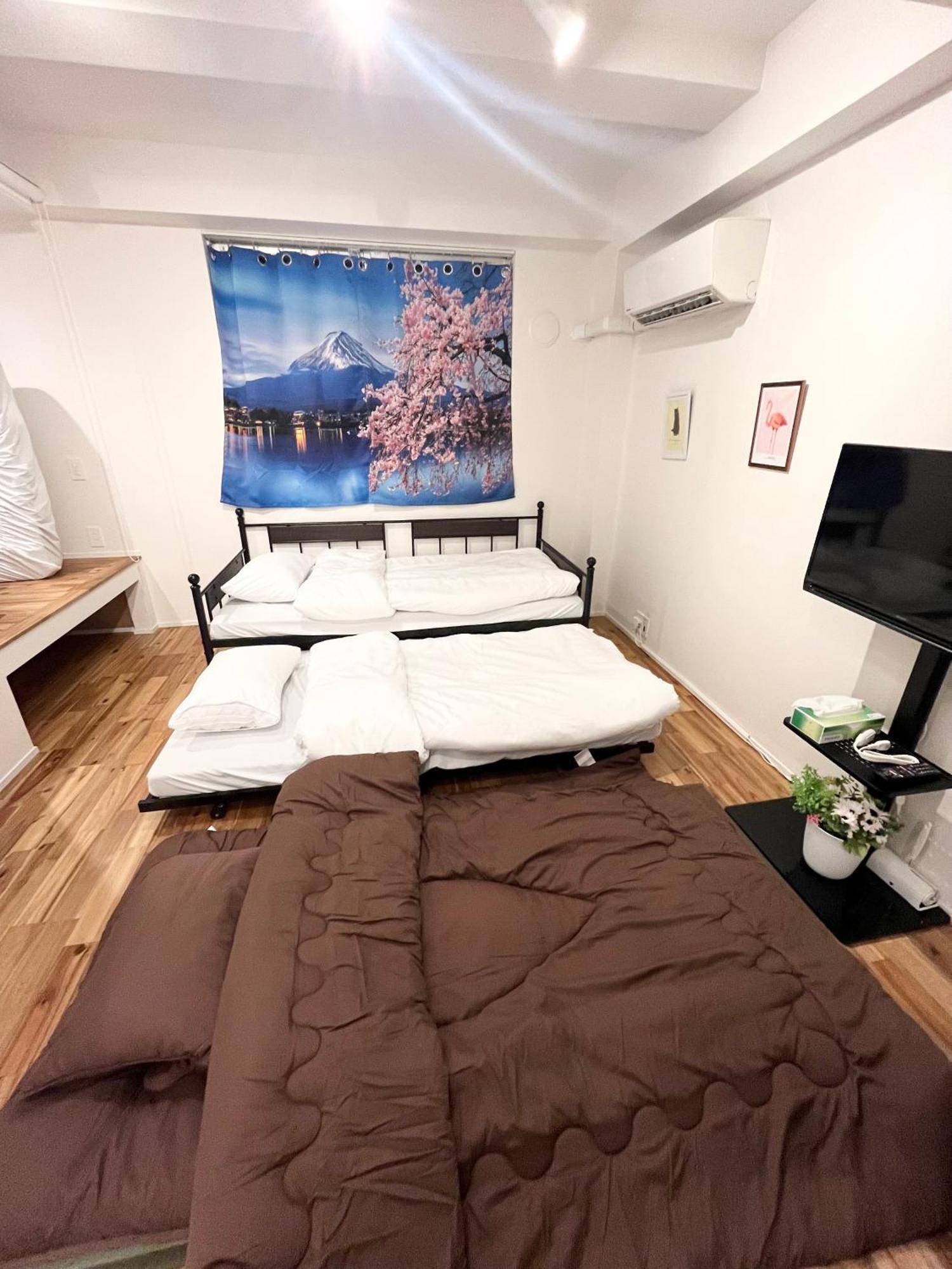 Pal Sky Tree Apartment *