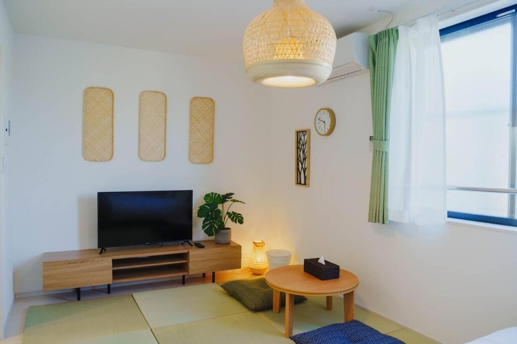 H Newly Renovated Hotel, Direct Access To Ueno, Asakusa, Disneyland, Airport