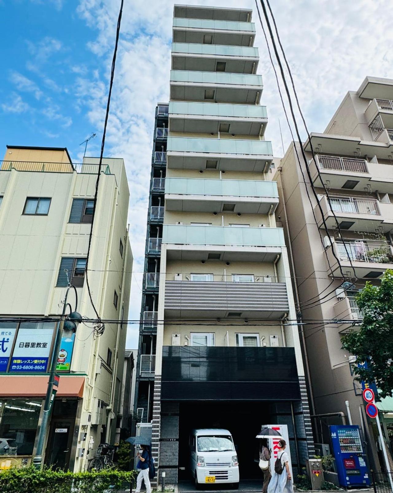 Apartment Livcity日暮里 *