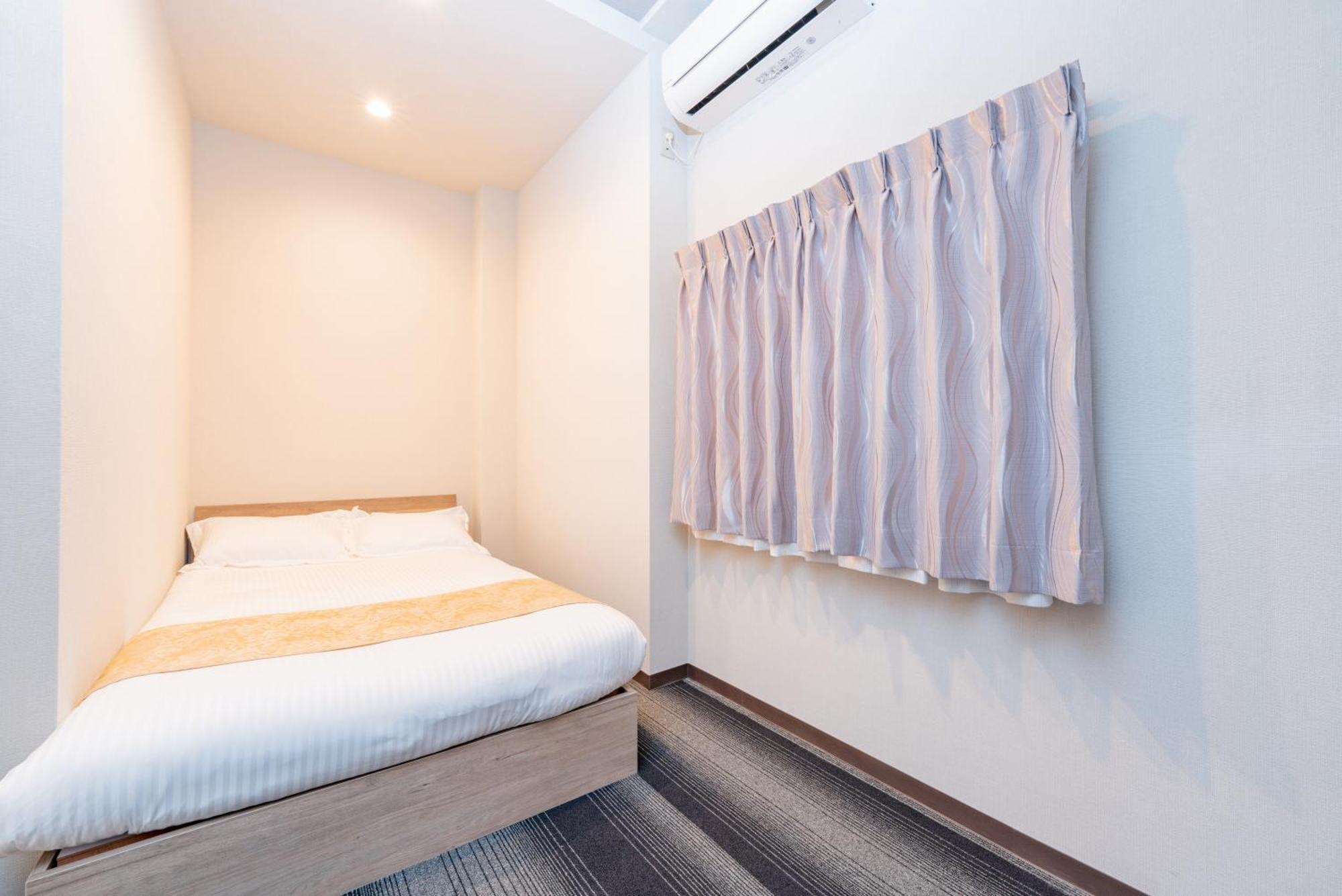 浅草アパートメント Apartment