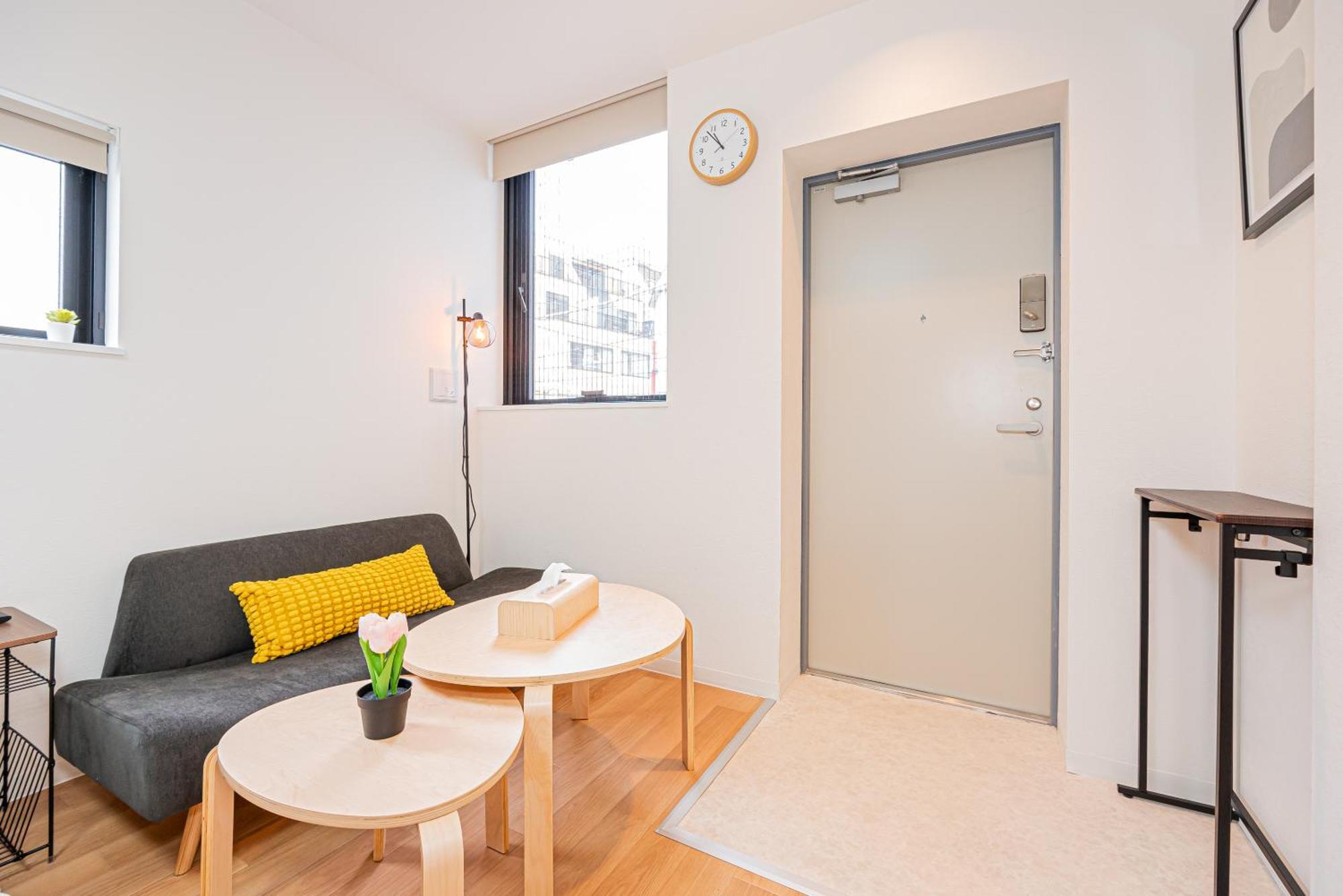 New Cozy Located On The Japanese Local Shopping Street