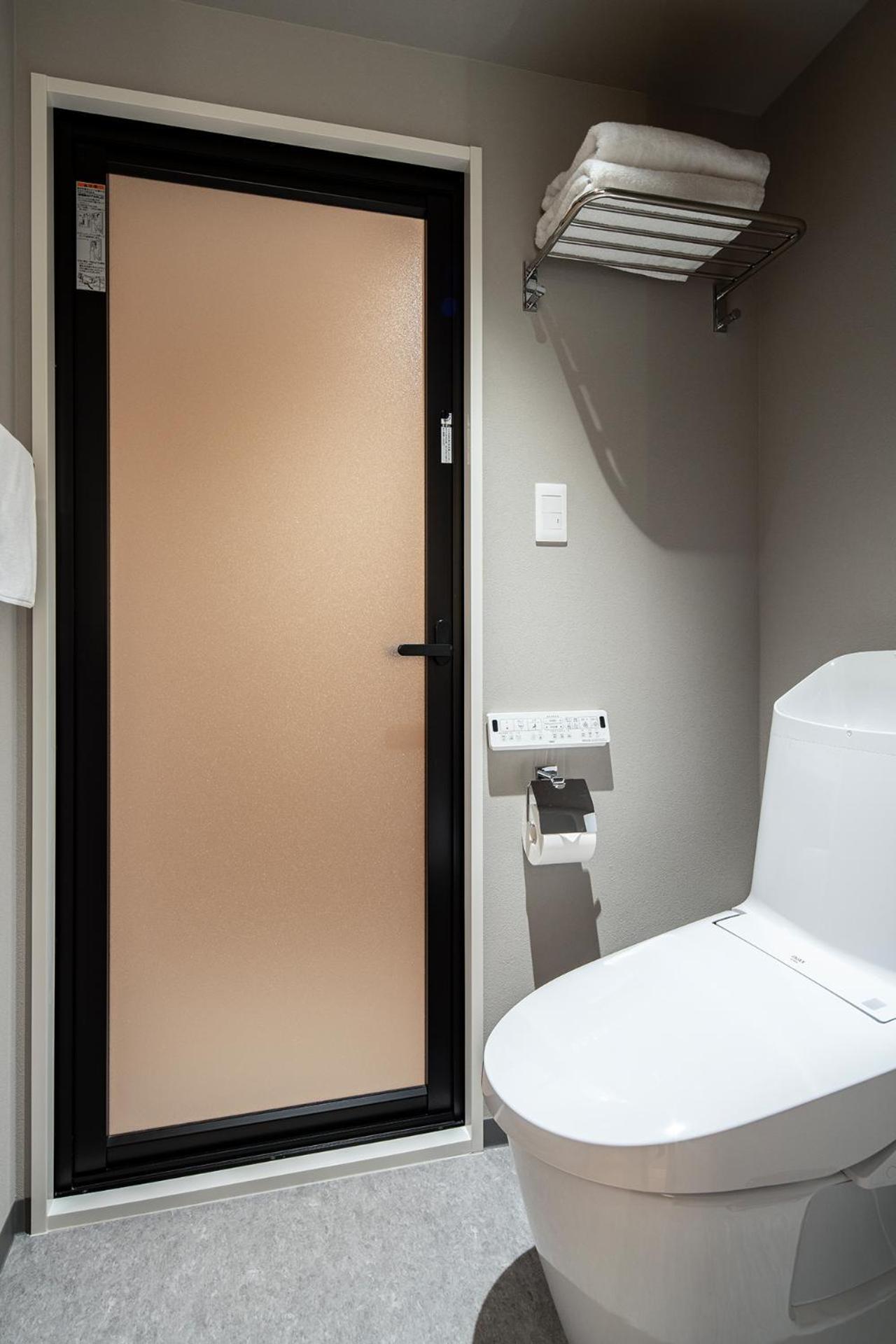 Section L Shimbashi West Aparthotel