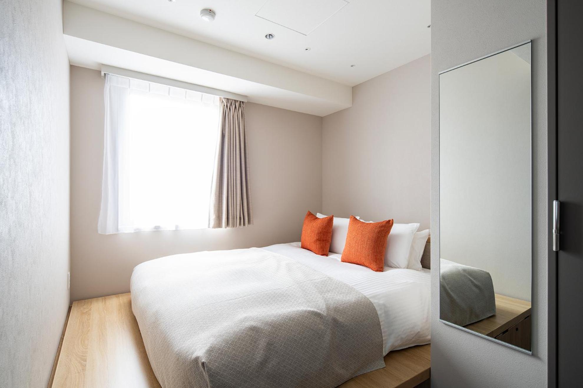 Section L Shimbashi West 4*