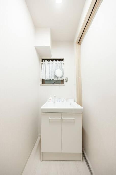 Apartment Newopen! 駅徒歩1分 池袋エリア 60平米最大8名宿泊可能 和風モダン *