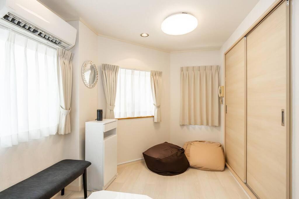 Apartment Newopen! 駅徒歩1分 池袋エリア 60平米最大8名宿泊可能 和風モダン Tokyo