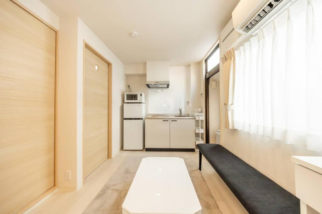 Apartment Newopen! 駅徒歩1分 池袋エリア 60平米最大8名宿泊可能 和風モダン Tokyo