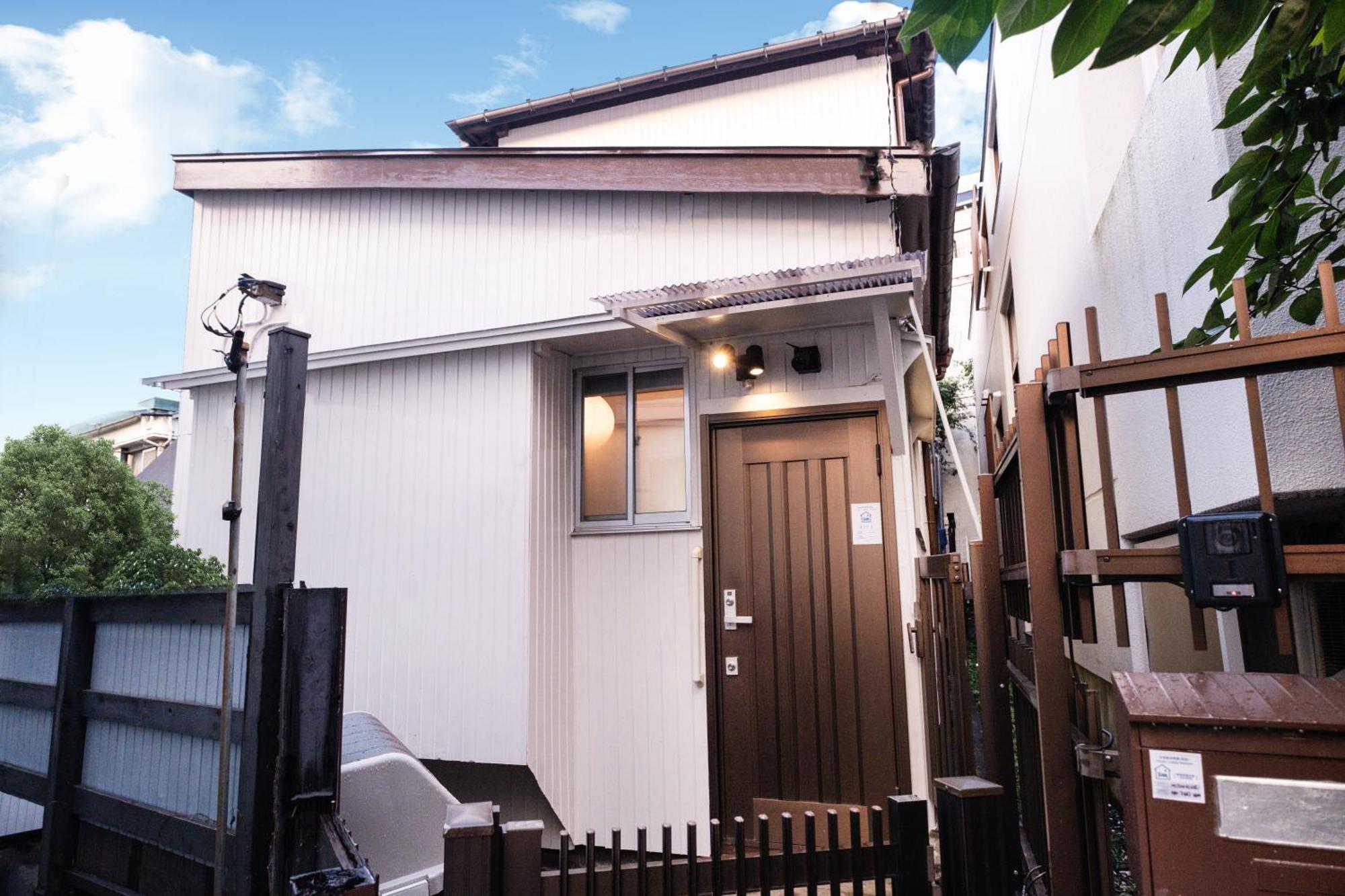 Holiday home Shinjuku Waseda Tubaki Furuike House *