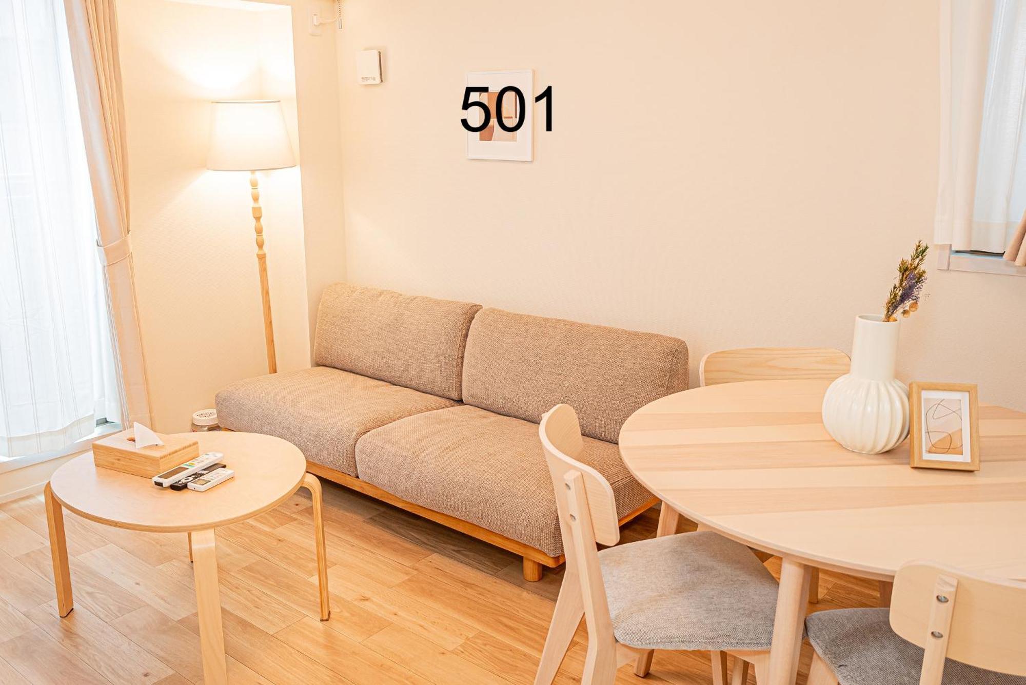 Newly Build Family-apt , Shinjuku Shibuya Ueno In 15 Minutes By Train Tokyo