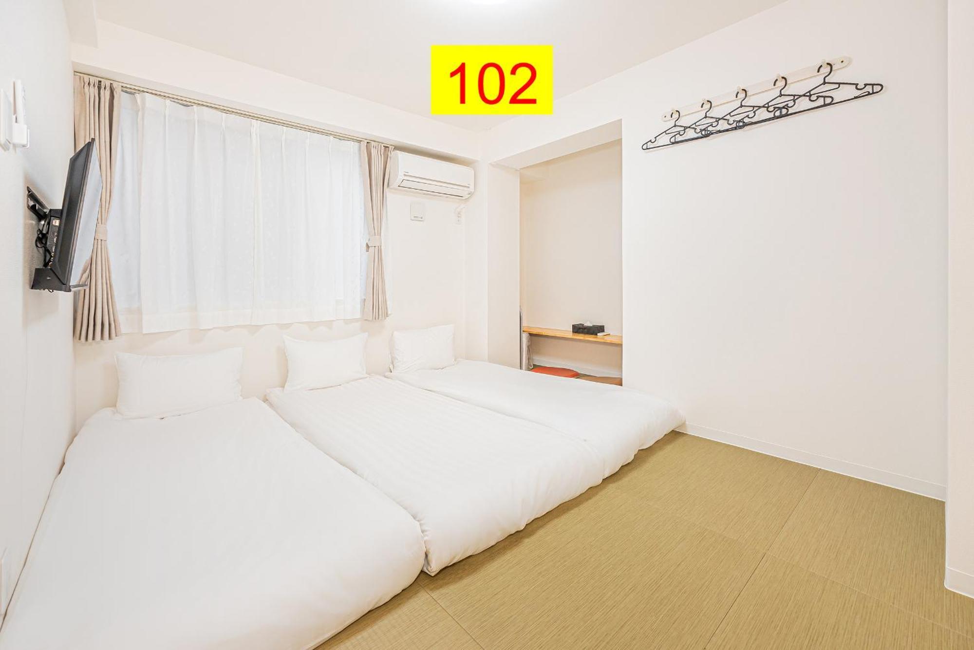 Shinjuku Downtown 1min Walk To Metro Cozy *