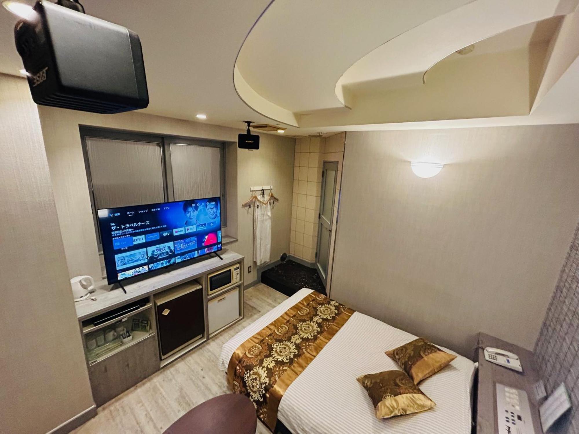 Crystal 大人専用 Hotel