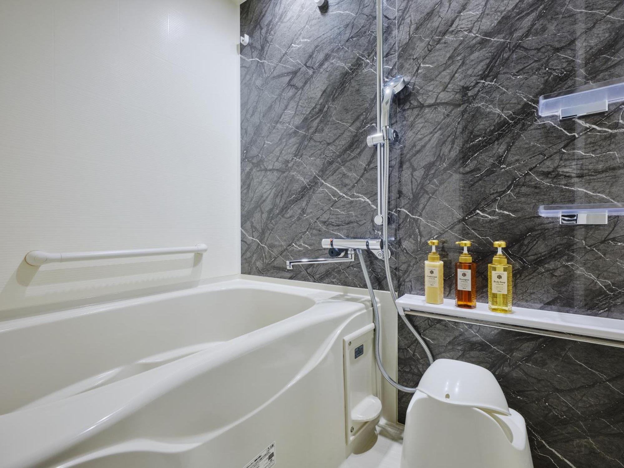 Monday Premium Ueno Aparthotel 4*
