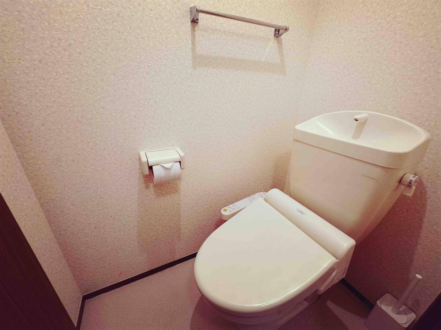 Ikebukuro Station 11 Mins Walk #1 Apartment