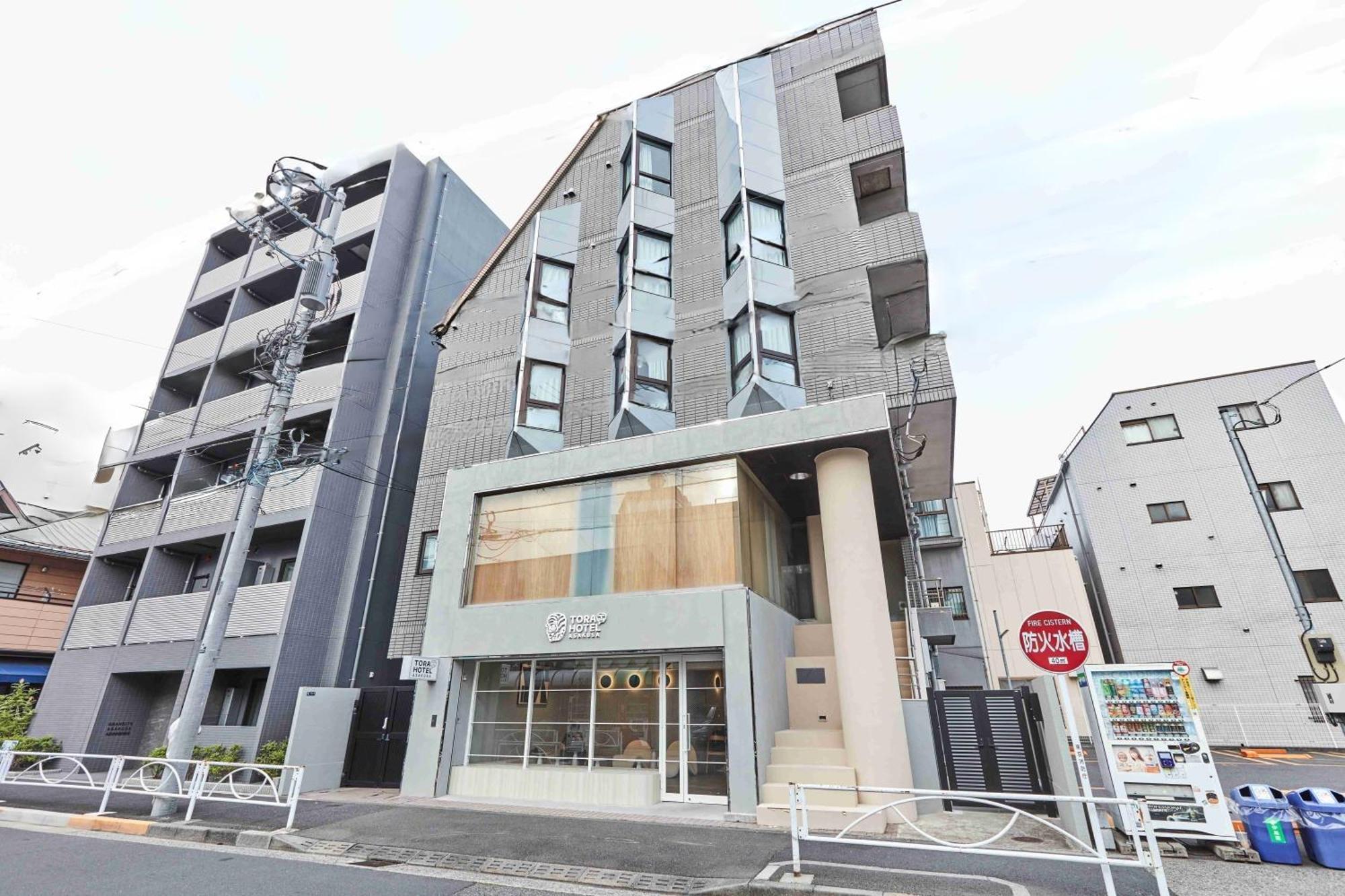 Tora Asakusa Hostel *