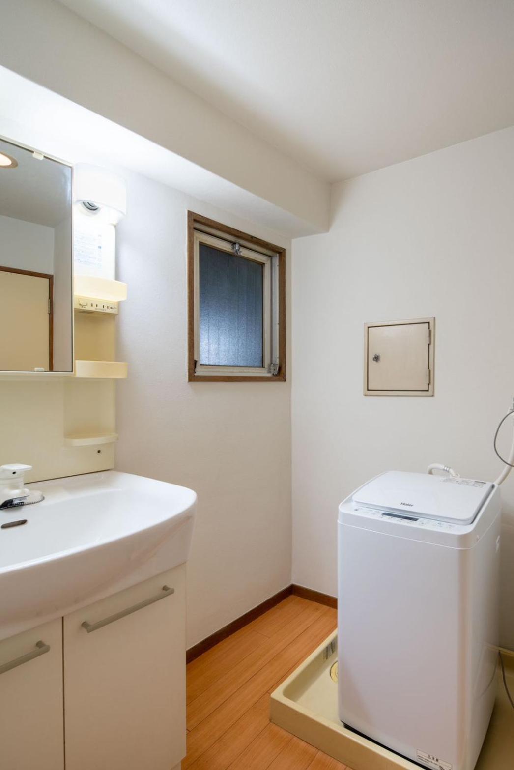 Apartment サニーハイツ201 *