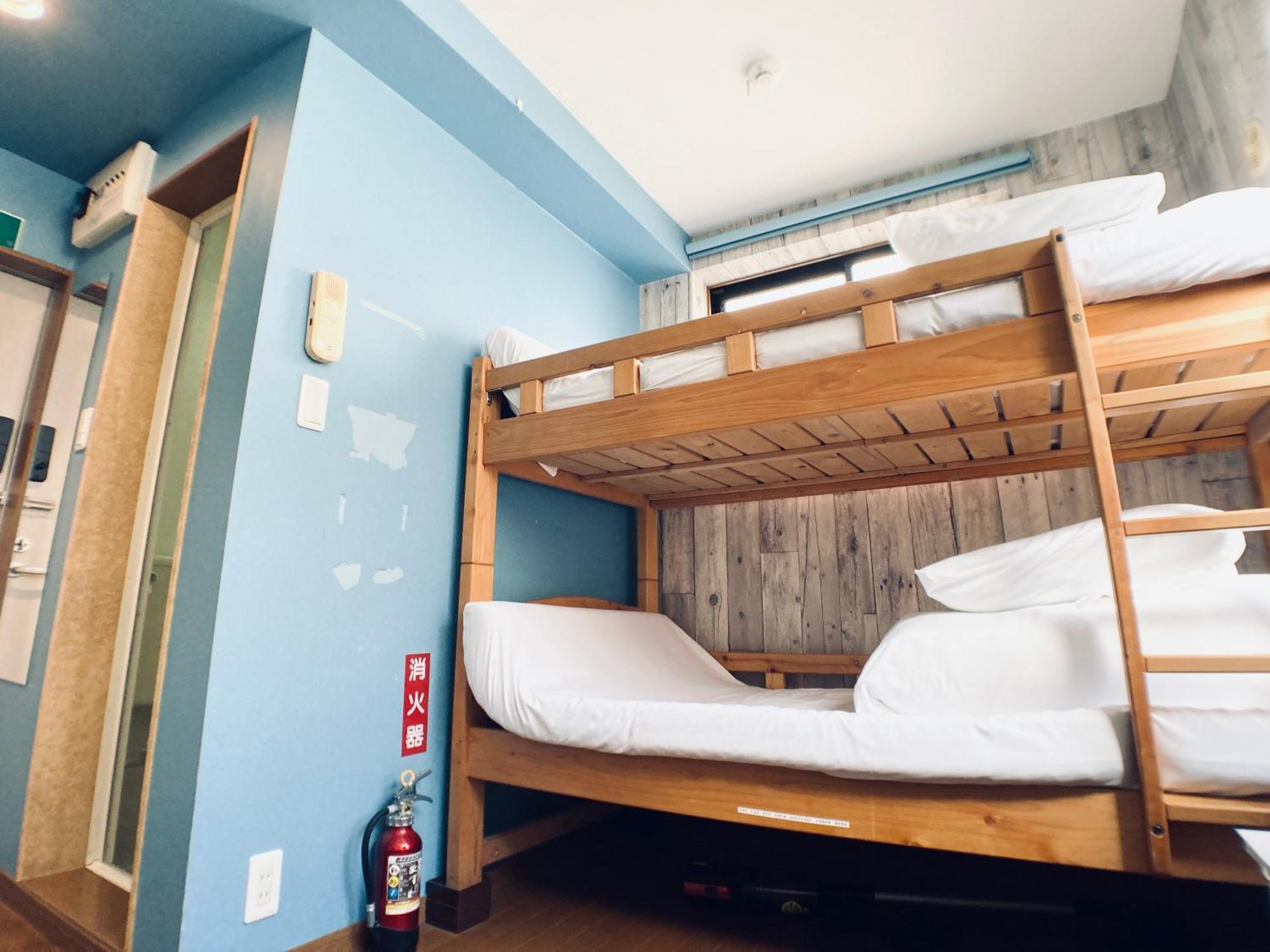 Apartment イーストコート長崎 *
