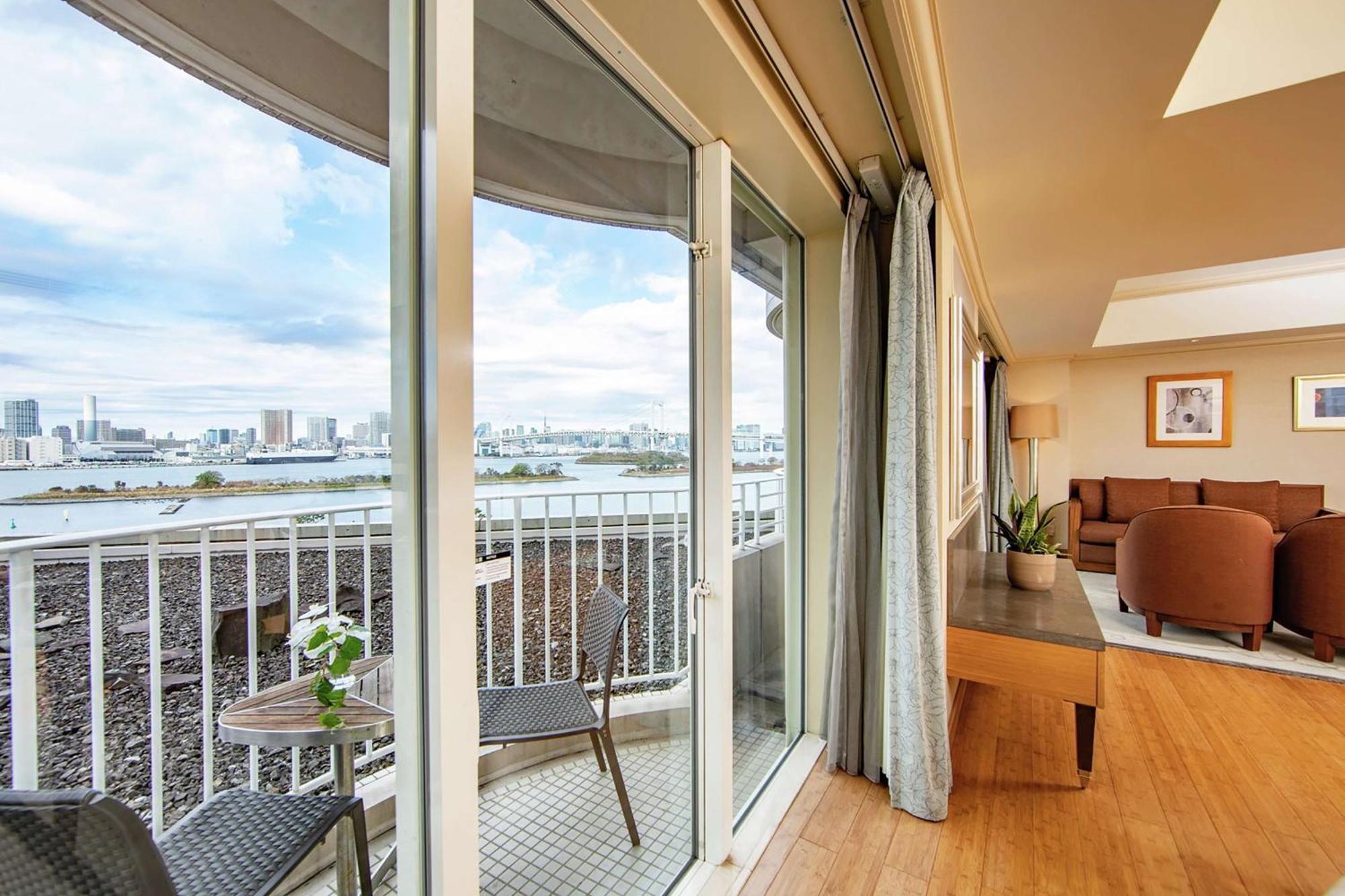 Hilton Odaiba Hotel 5*